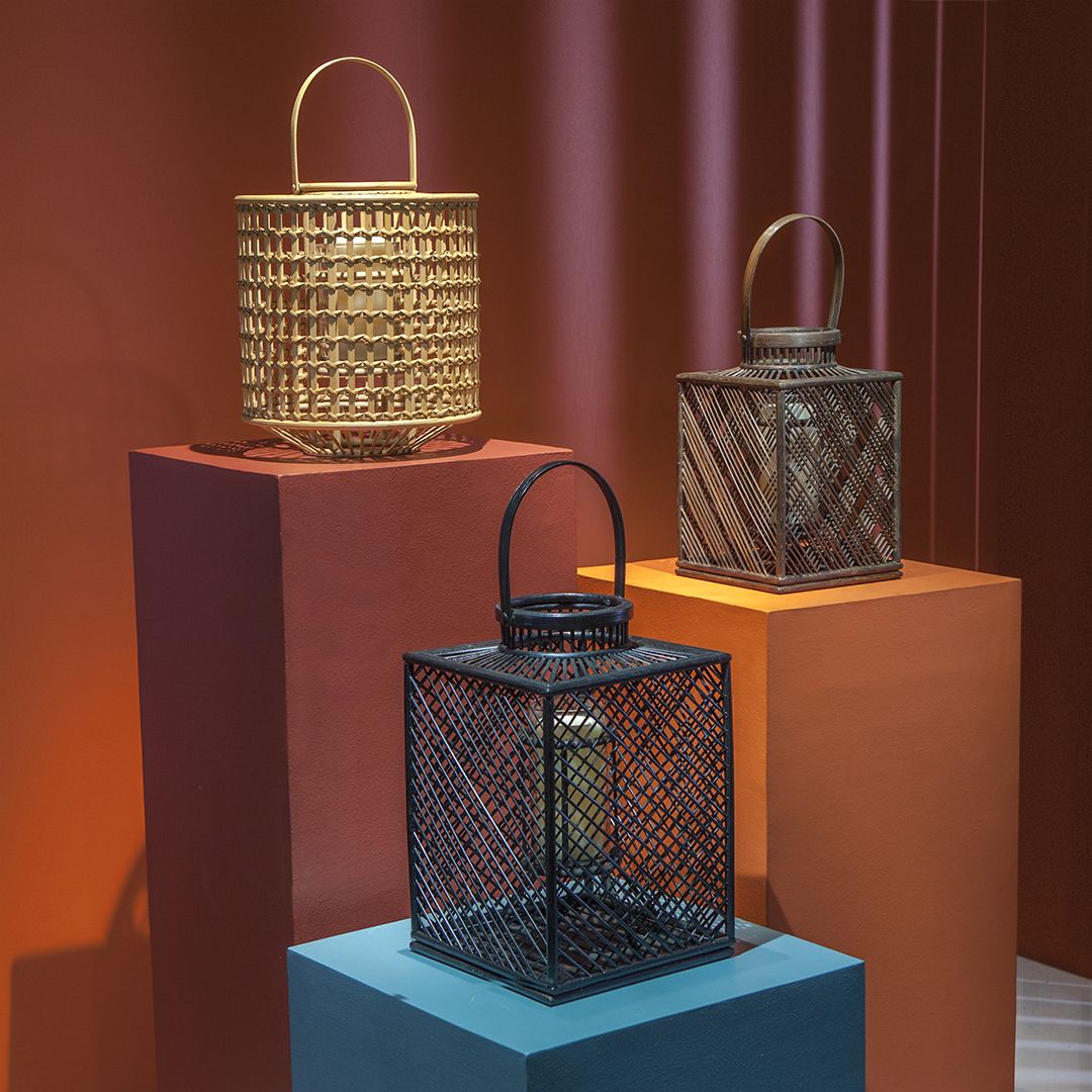 NATIVE CRAFTS AND ARTS